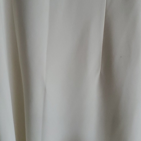 Creme colored beaded cocktail dress - Picture 9 of 11